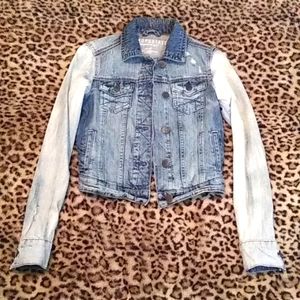 Aeropostale Distressed Jean Jacket. Size xs